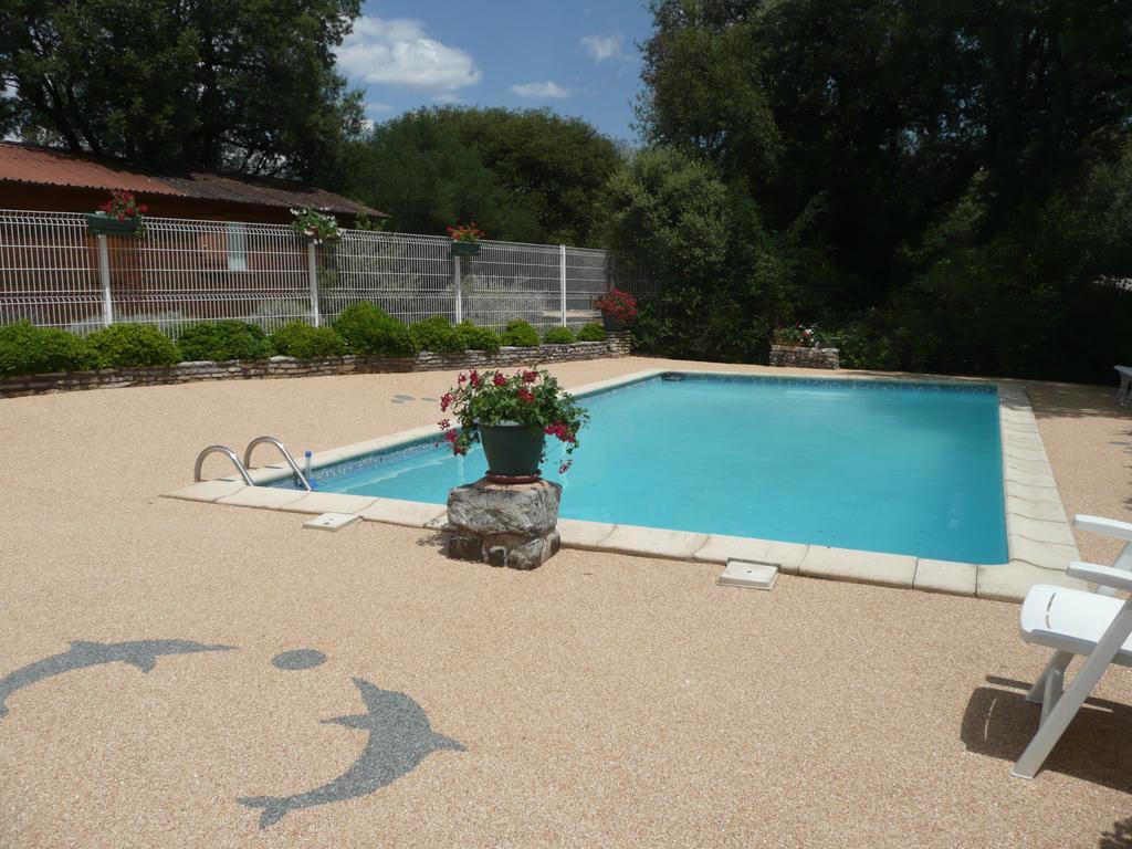 Gites De Plos Appart Chalet Piscine Spa Anduze Quarto foto