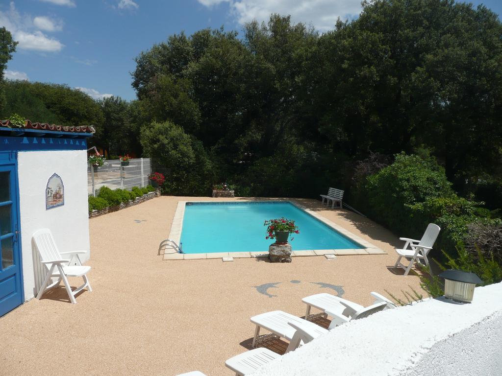 Gites De Plos Appart Chalet Piscine Spa Anduze Exterior foto